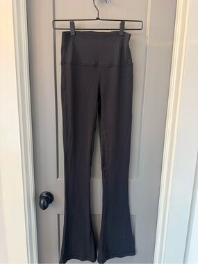 Lululemon Groove Super High Rise Flared Pant Black Nulu Size 4